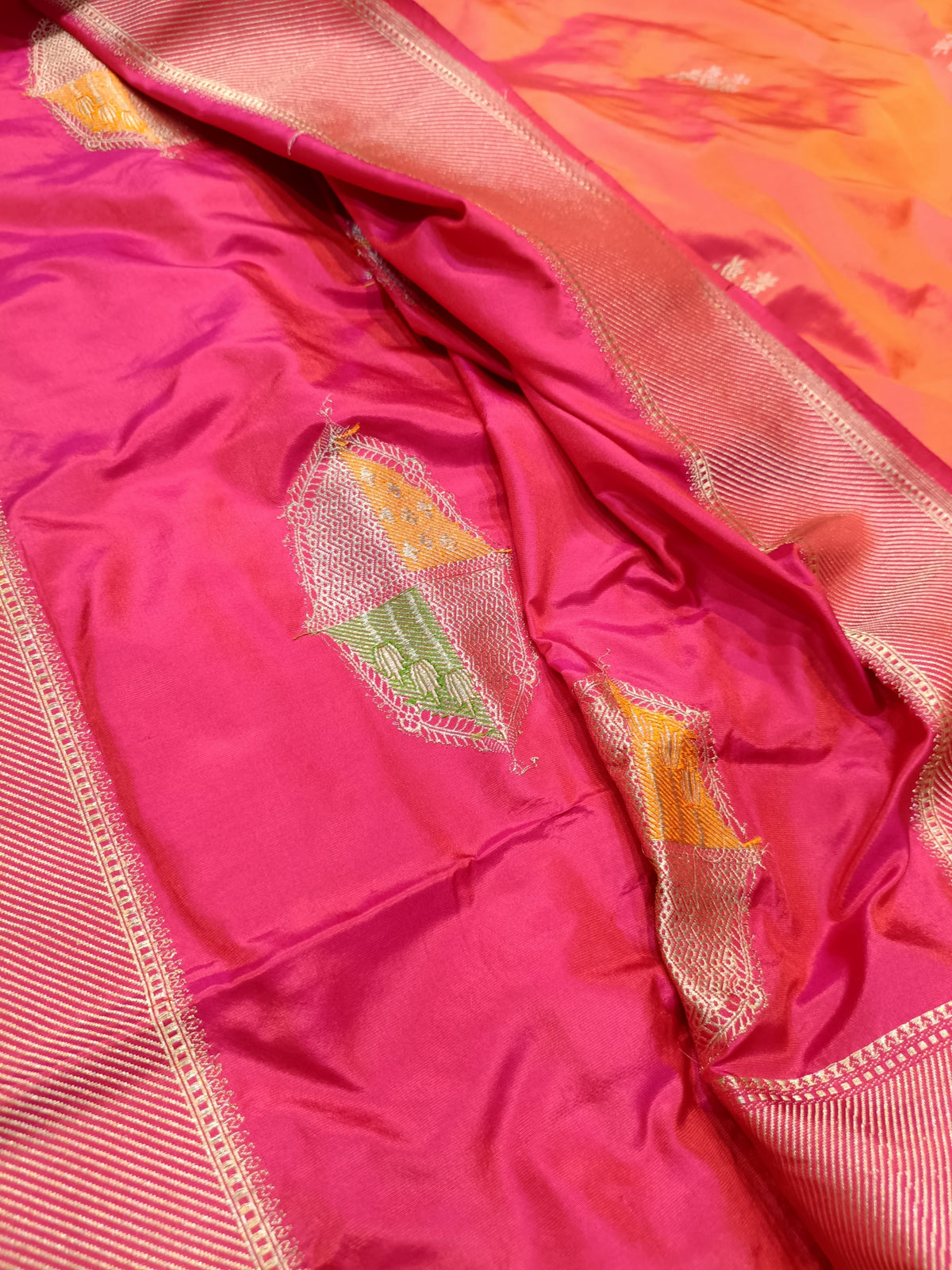 Orange Rani Pink Shade High Percentage Zari Weaving Handwoven Kataan Silk Saree