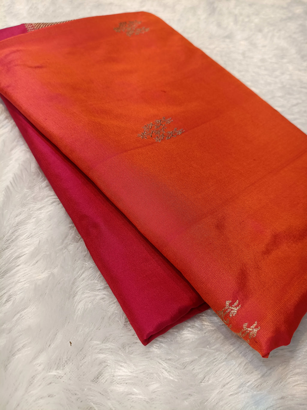 Orange Rani Pink Shade High Percentage Zari Weaving Handwoven Kataan Silk Saree