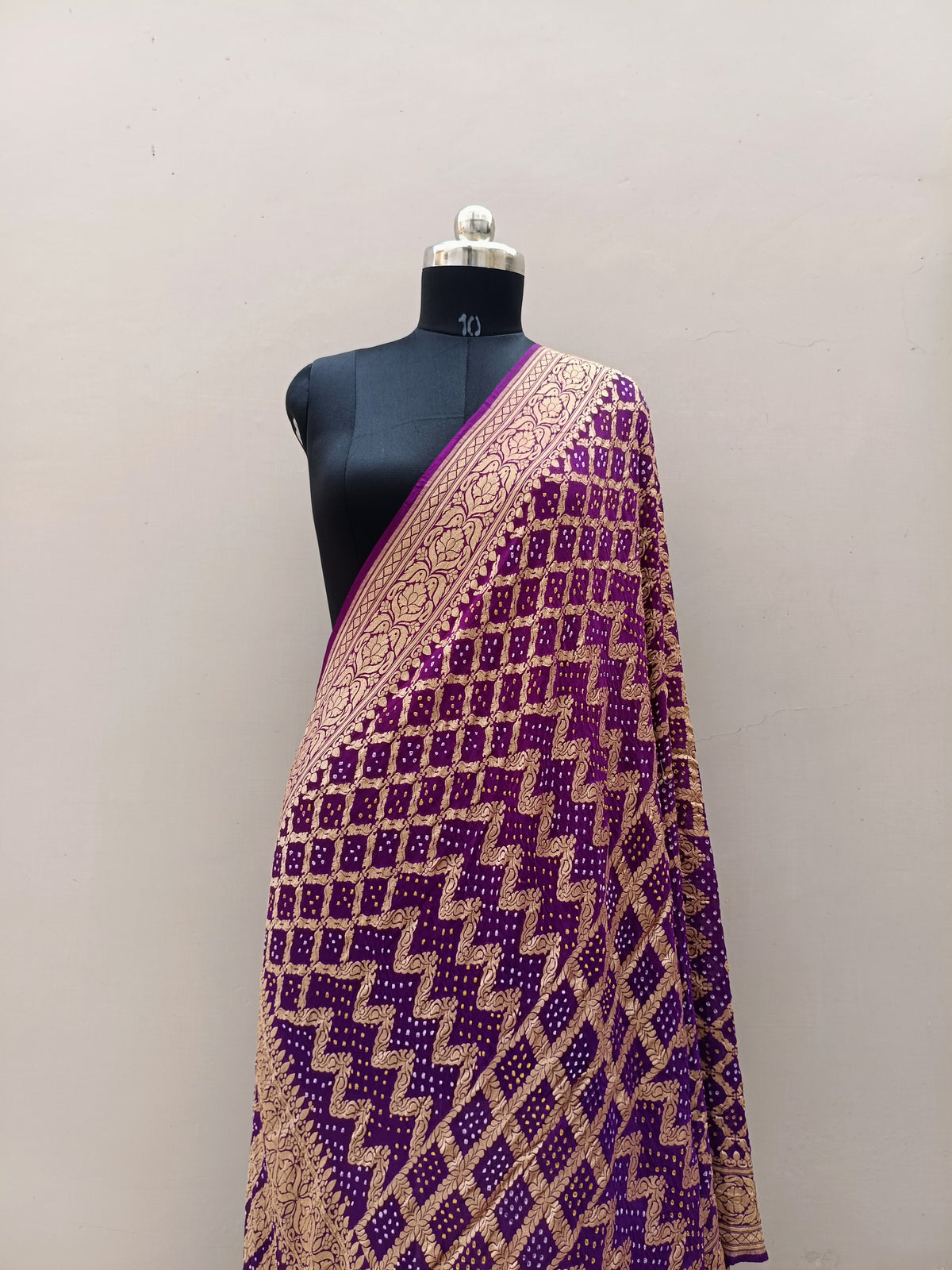 Deep Purple Shade Handwoven Khaddi Chiffon Rai Dana Bandhani Dupatta