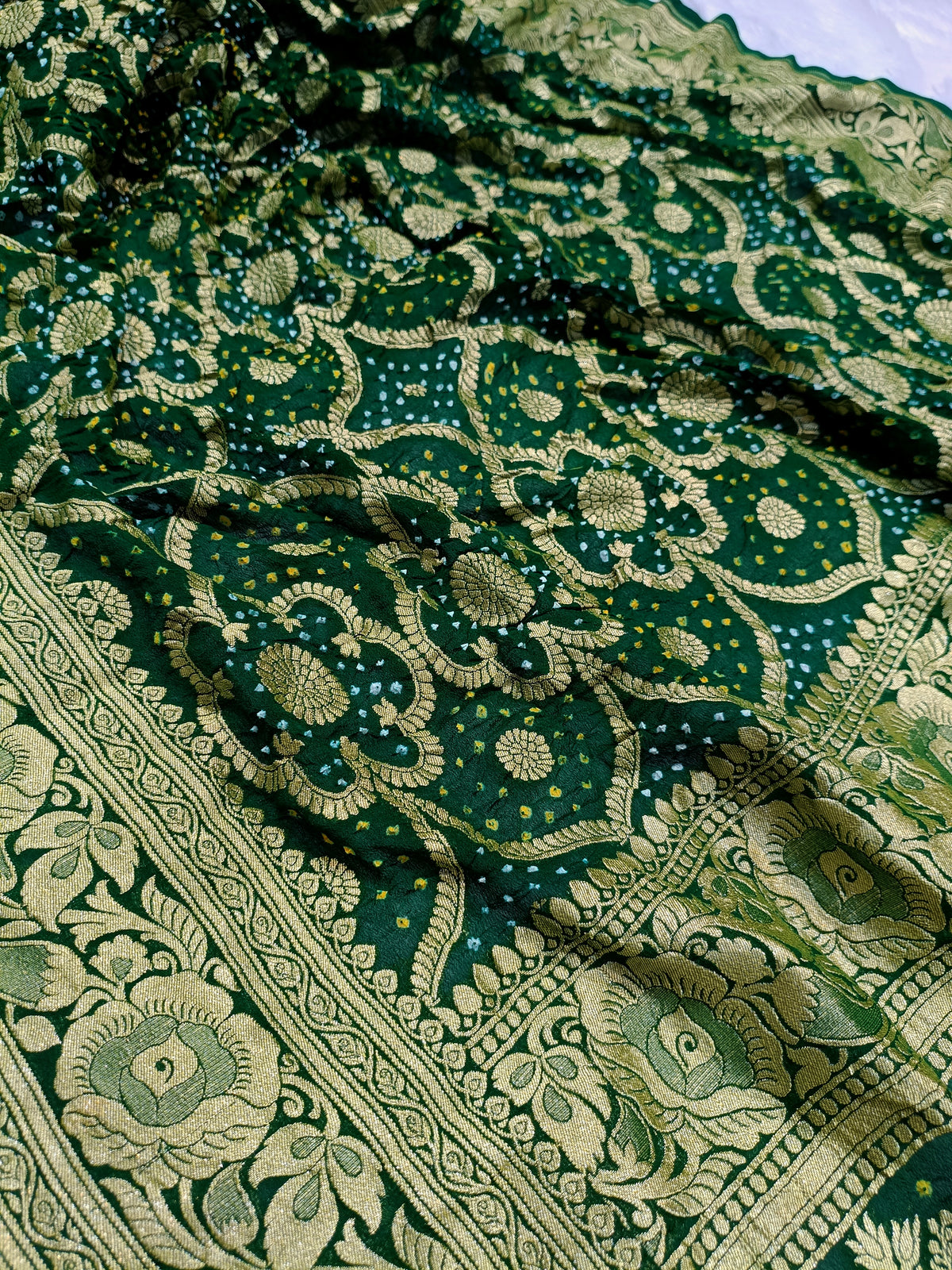 Forest Green Shade Handwoven Khaddi Chiffon Rai Dana Bandhani Dupatta
