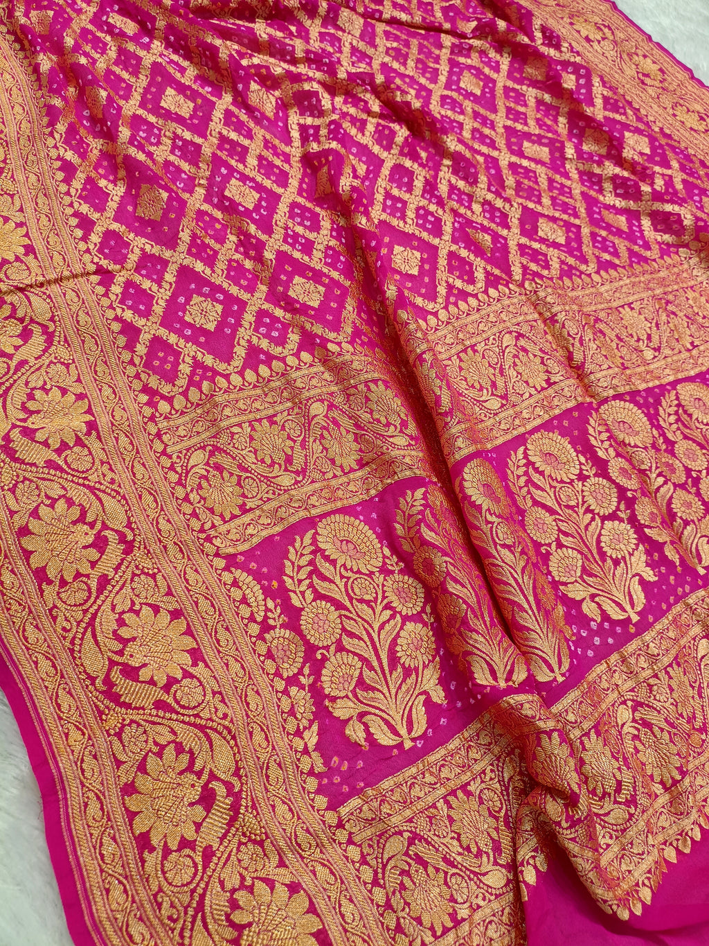 Pink Shade Handwoven Khaddi Chiffon Rai Dana Bandhani Dupatta
