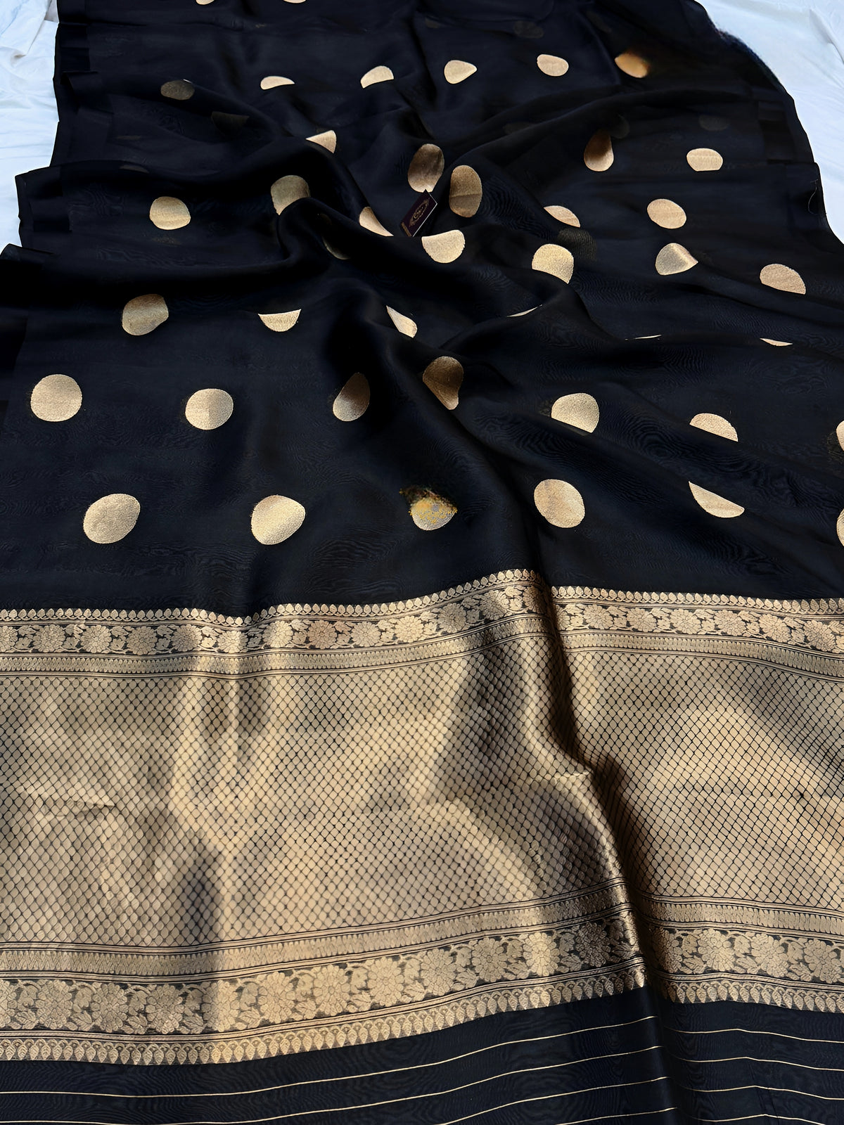 Black Shade Handwoven Water Zari Reshmi Kora Silk Saree