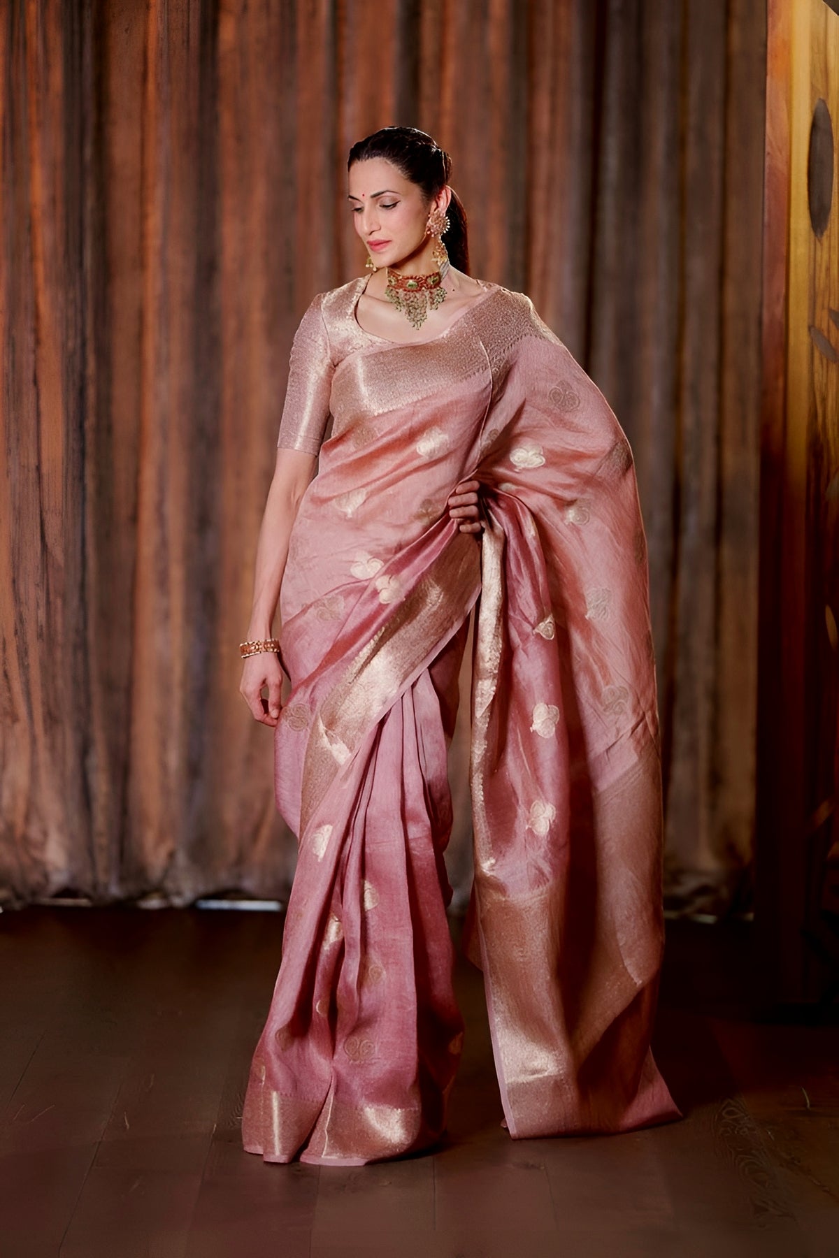 Mauve Pink Shade Handwoven Water Zari Reshmi Kora Silk Saree