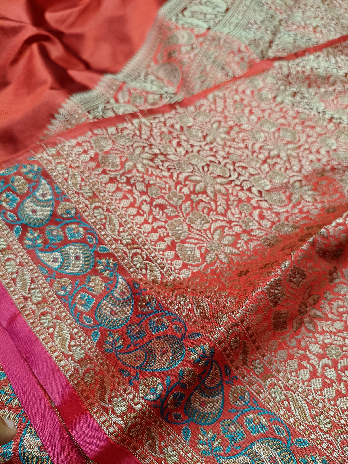 Red Shade Paper Silk Pashmina Border & Anchal Banarasi