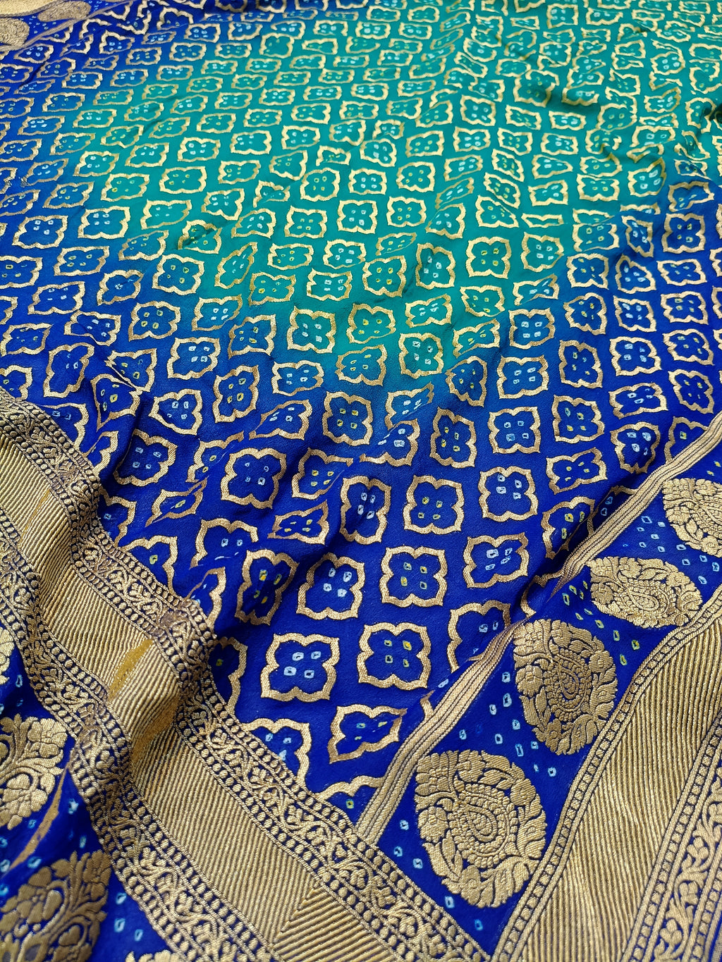 Dual Shade Royal Blue Handwoven Khaddi Chiffon Rai Dana Bandhani