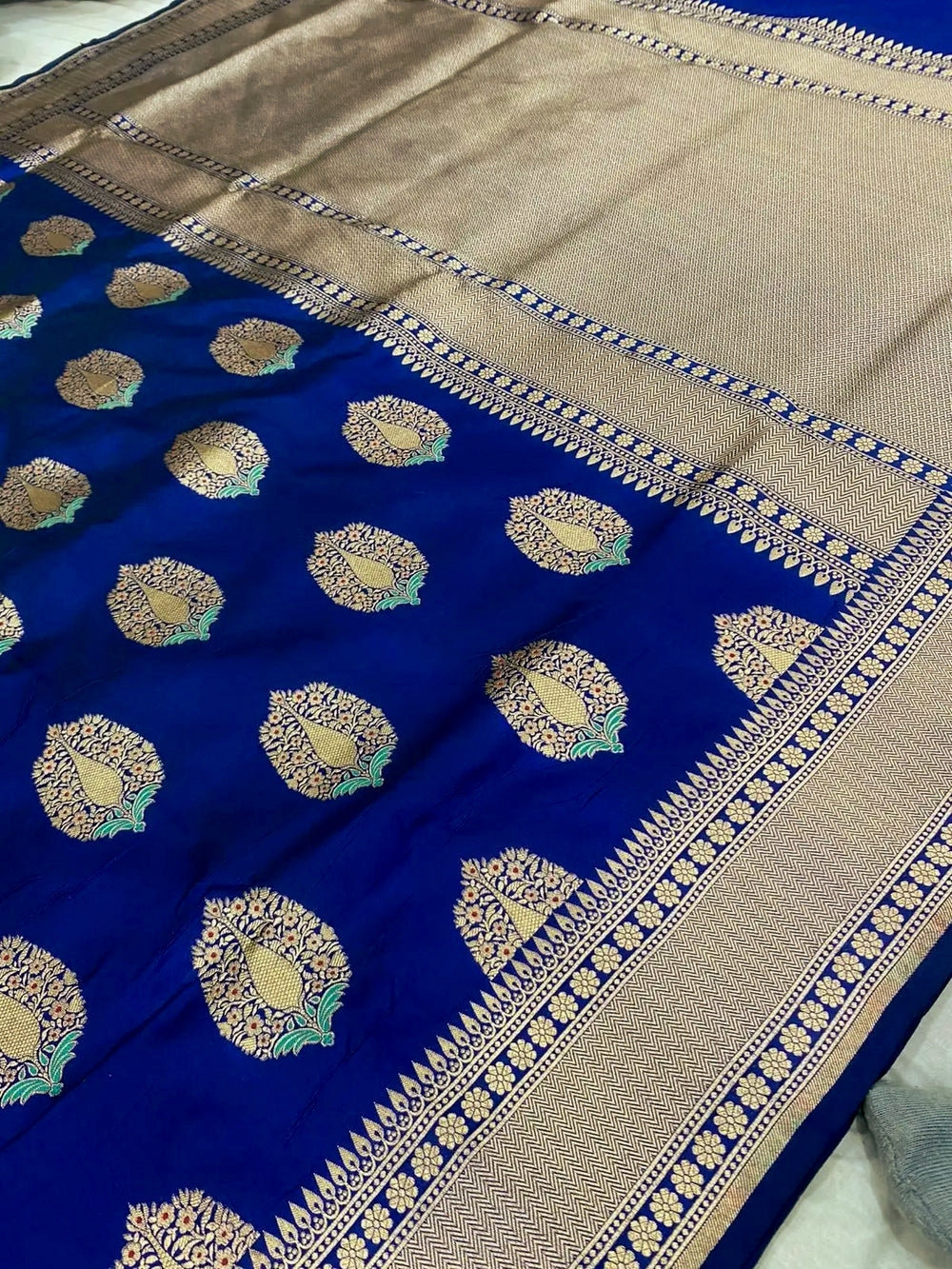 Neeta Ambani Ma'am Inspired Handwoven Pure Kataan Silk Saree