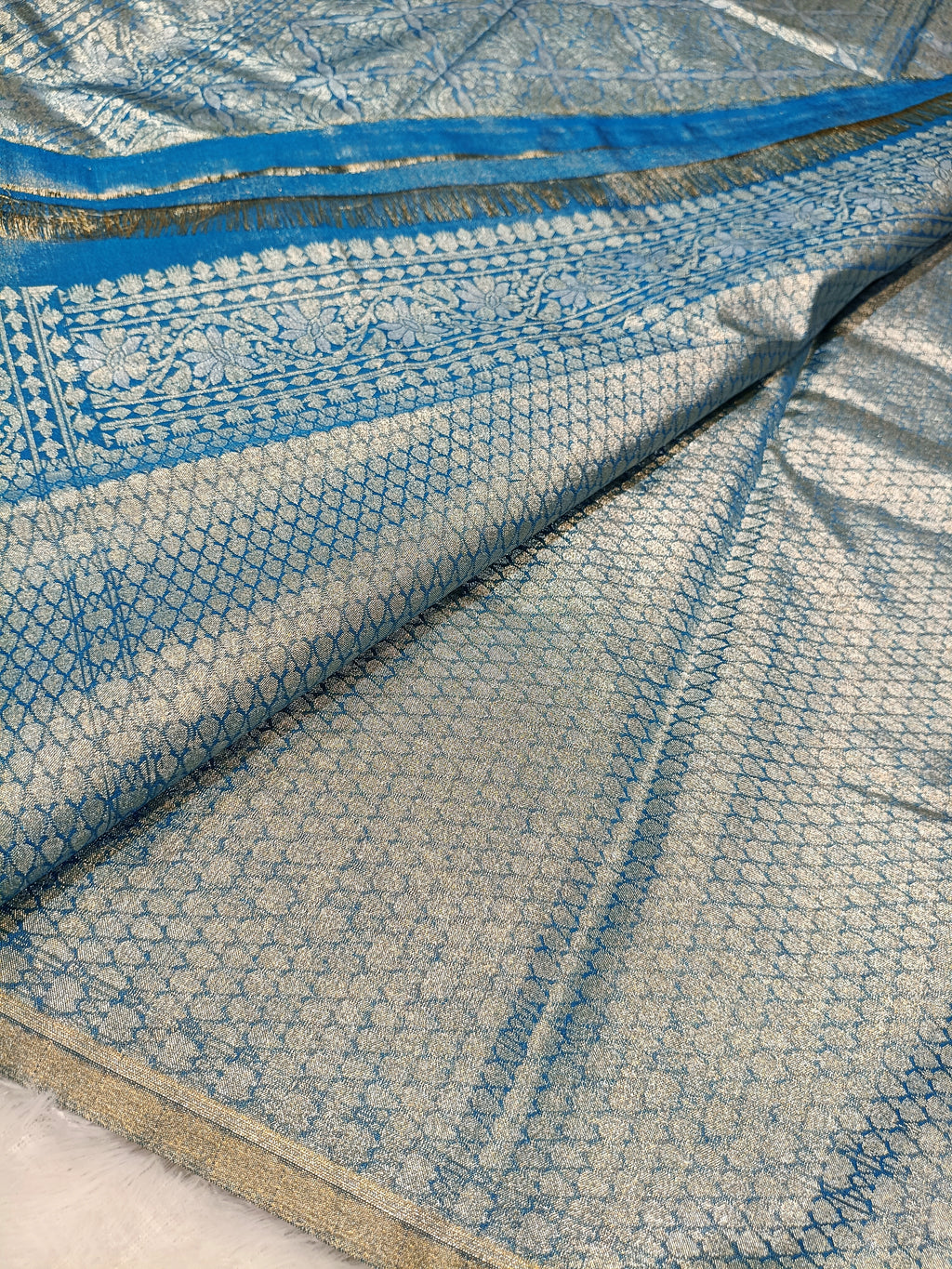 Pastel Blue Shade Handwoven Kataan Ektara Muslin Tissue Jamdani