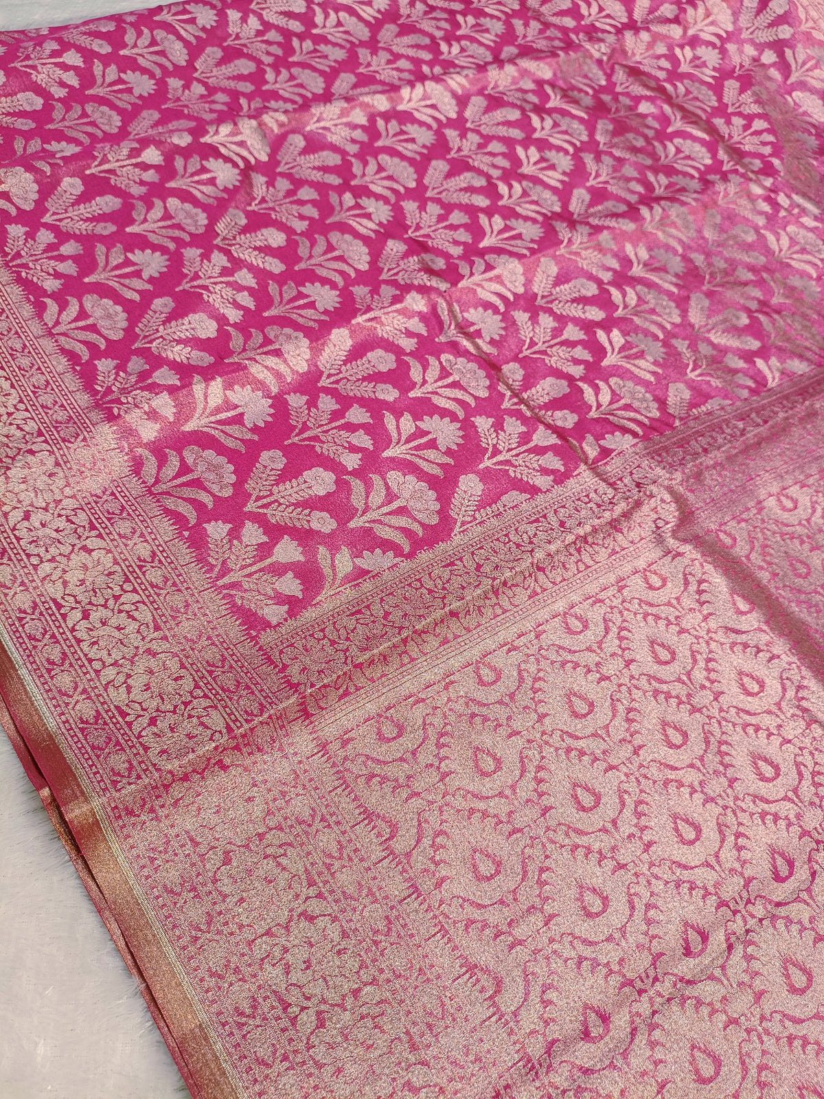 Strawberry Pink Shade Handwoven Kataan Ektara Muslin Tissue Jamdani
