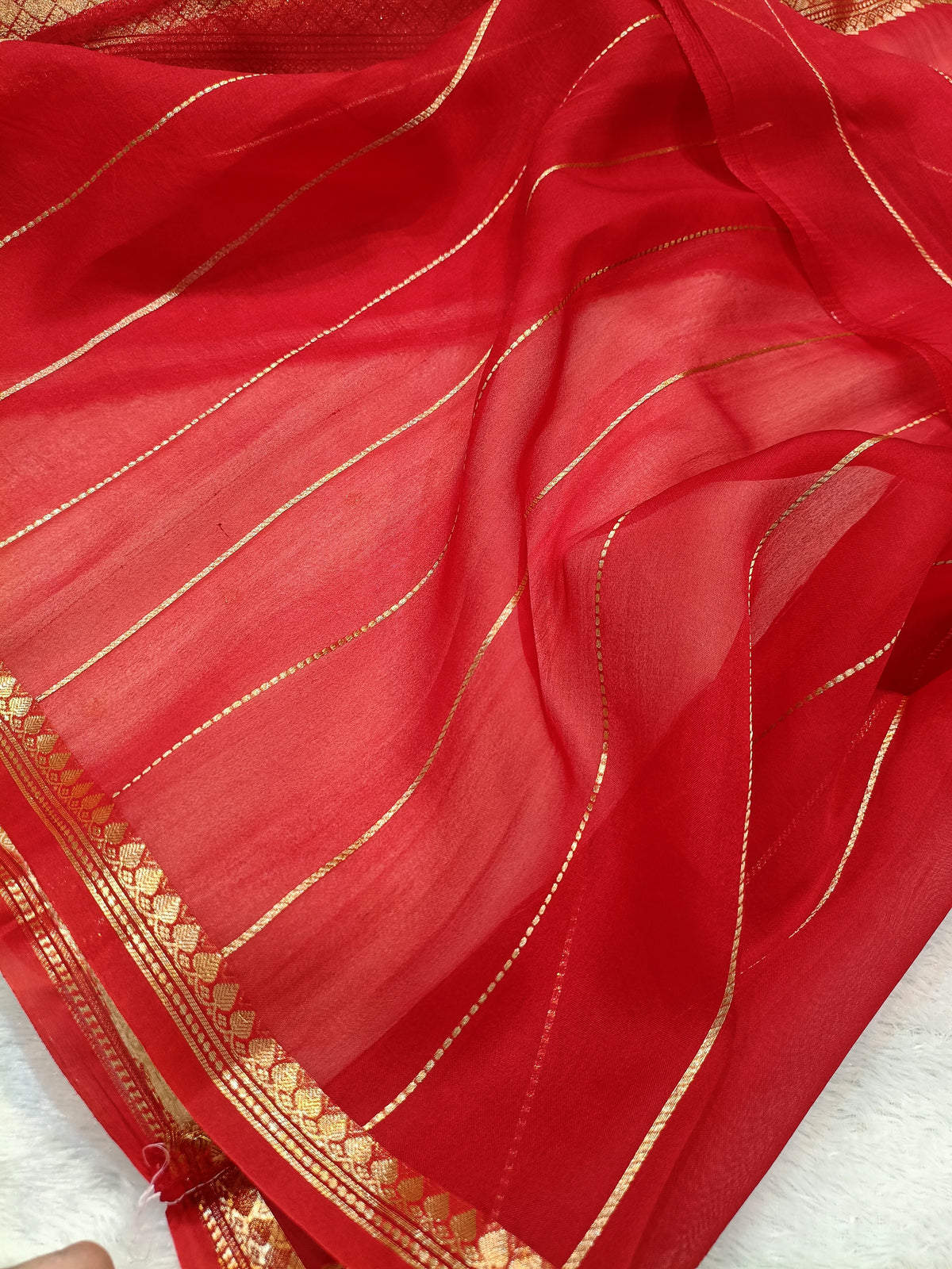 Off-White Red Shade Handwoven Water Zari Reshmi Kora Silk Saree