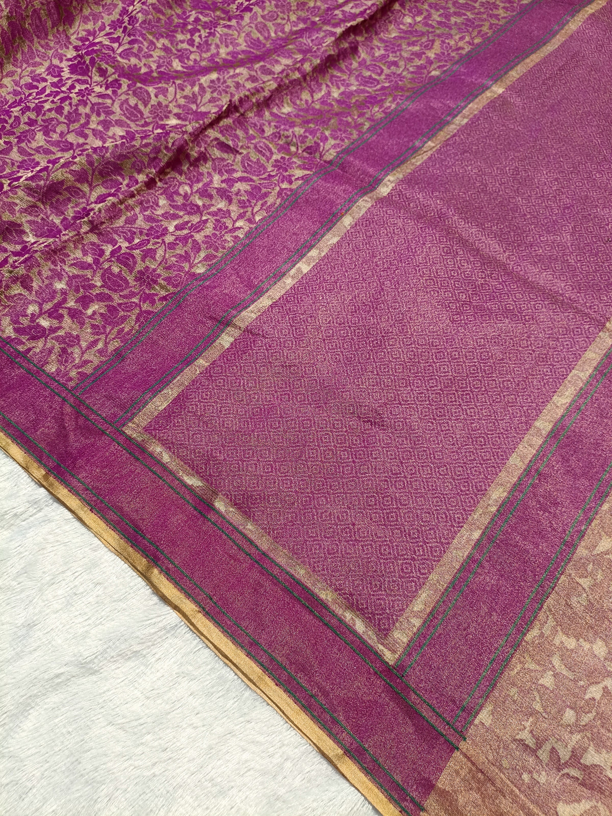 Molten Gold with Purple Shade Handwoven Kataan Ektara Tissue Jamdani Banarasi