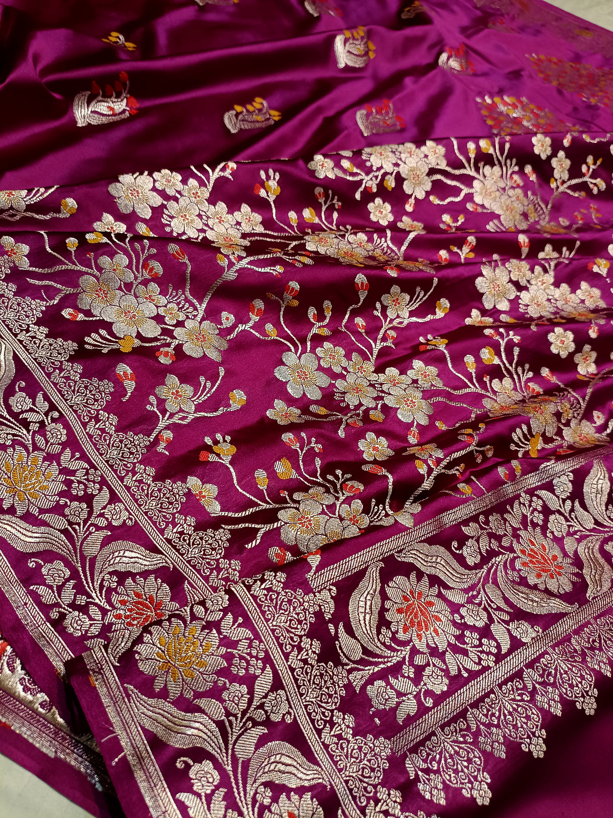 Purple Shade Handwoven Tilfi Kataan Mashru Silk Saree