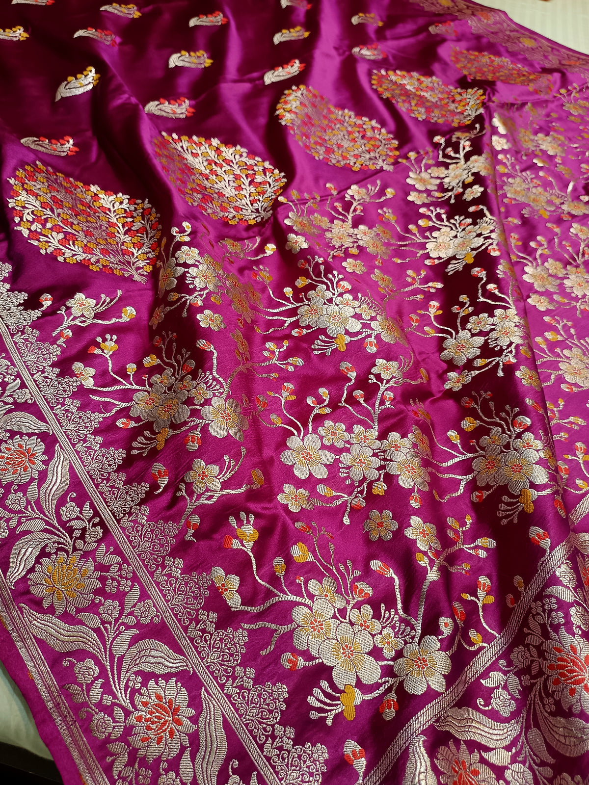 Purple Shade Handwoven Tilfi Kataan Mashru Silk Saree