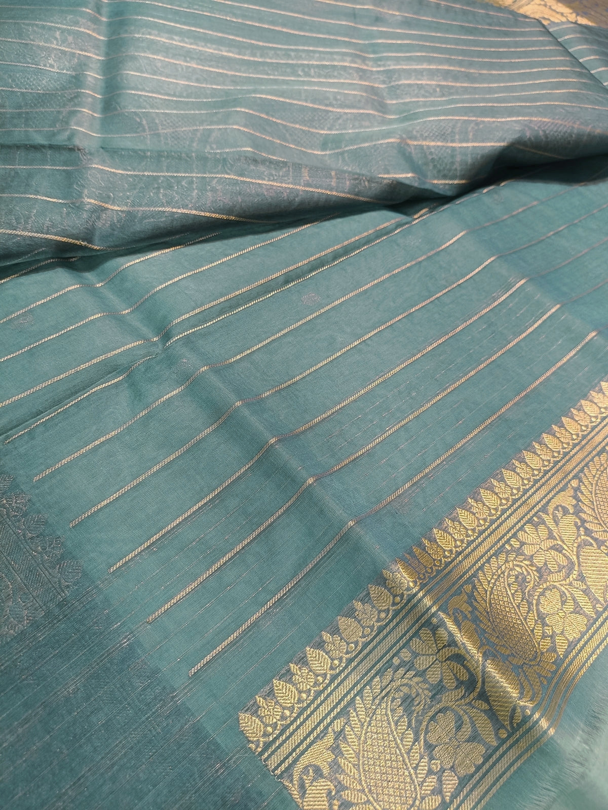Pure Kora Organza Silk Banarasi Saree with Contrast Floral Border