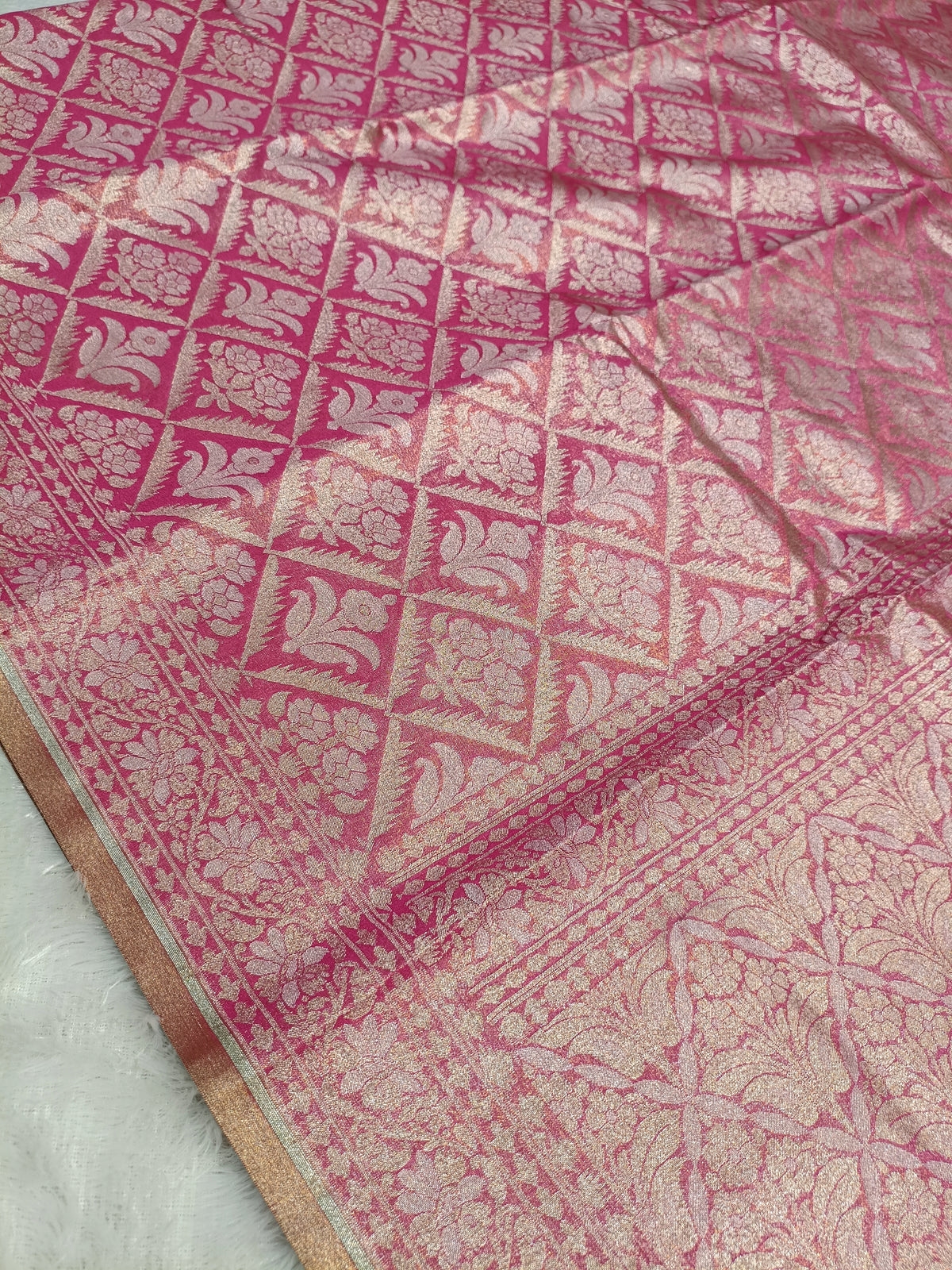 Strawberry Pink Shade Handwoven Kataan Ektara Muslin Tissue Jamdani