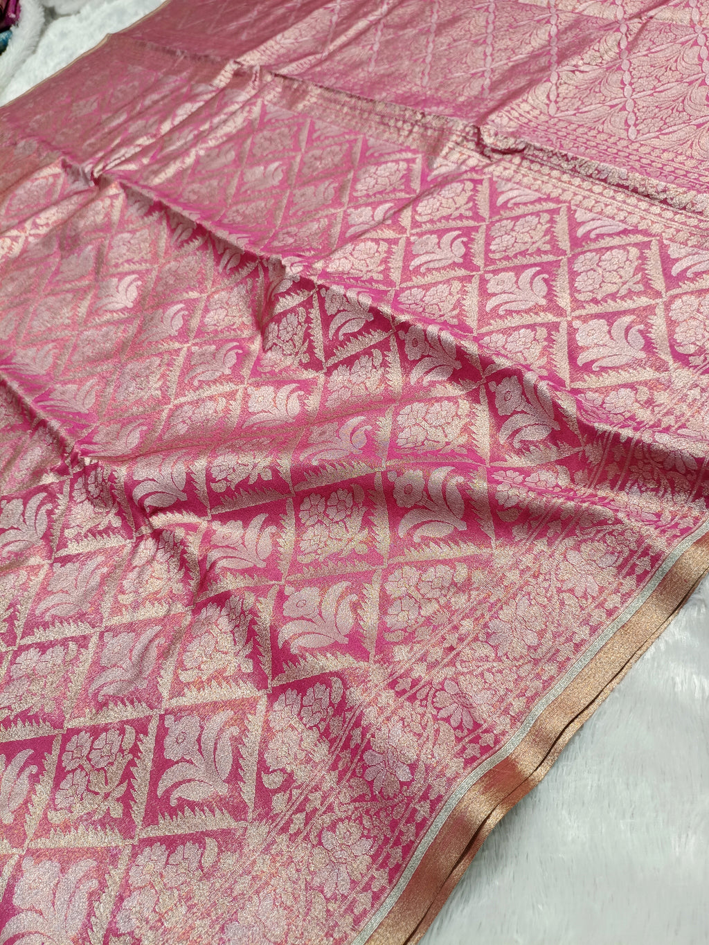 Strawberry Pink Shade Handwoven Kataan Ektara Muslin Tissue Jamdani