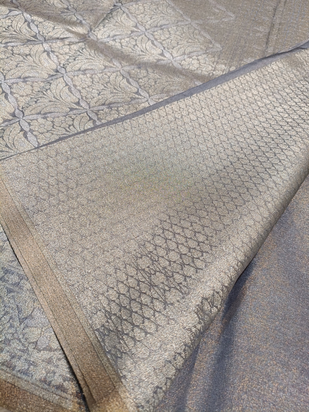 Ash Grey Shade Handwoven Kataan Ektara Muslin Tissue Jamdani