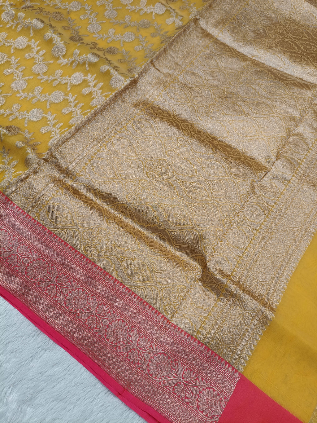 Yellow Pink Shade Handwoven Reshmi Kora Silk Saree