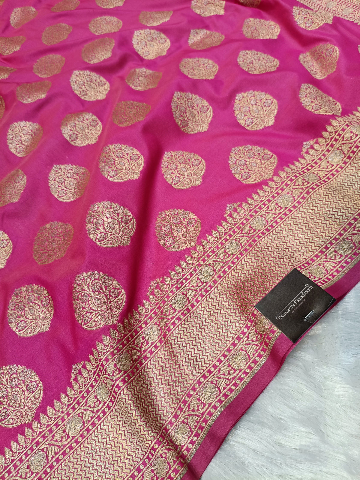Fuchsia Pink Shade Handwoven Kataan Silk