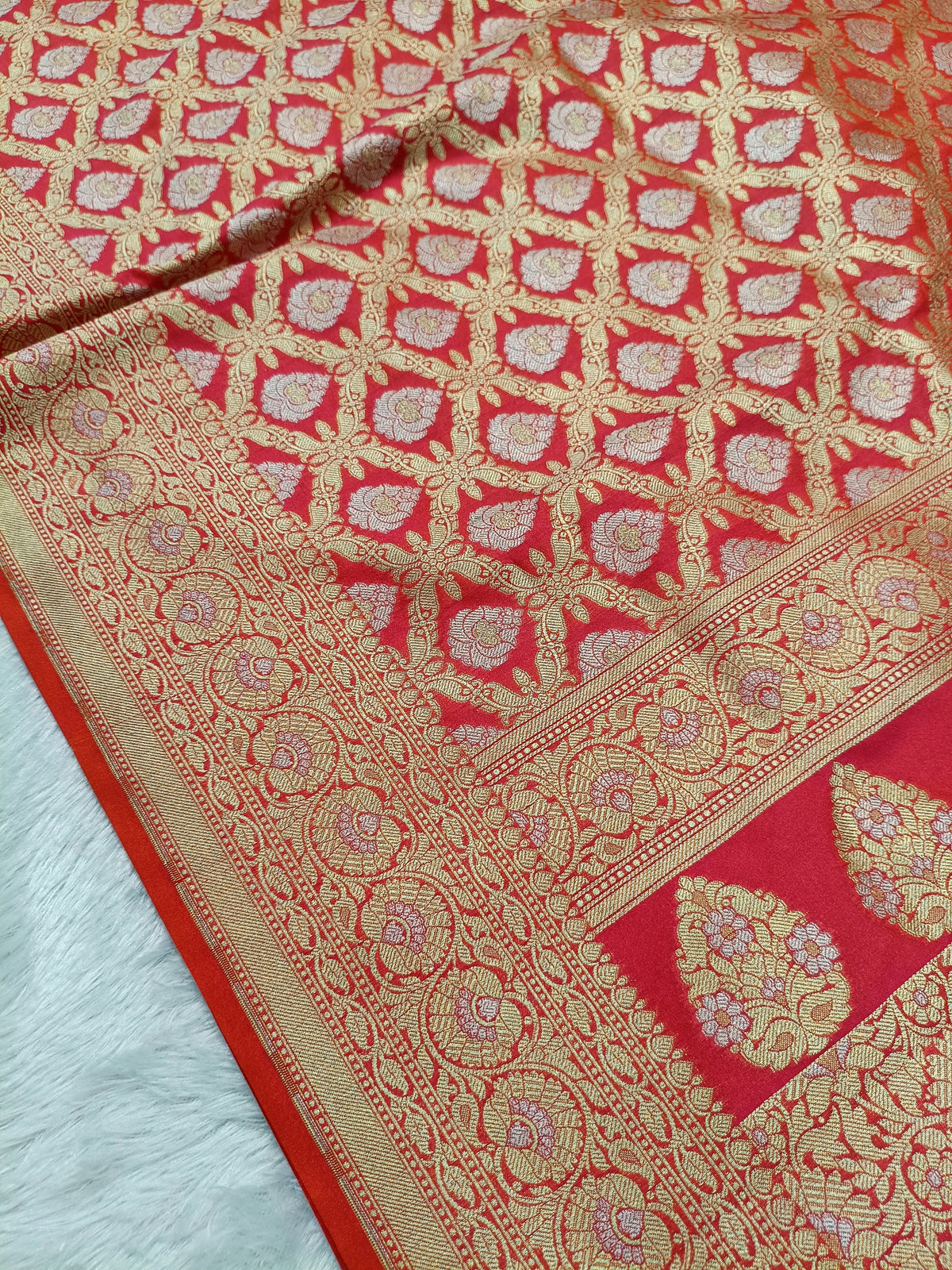 Soft Orange Shade Handwoven Kataan Silk Saree