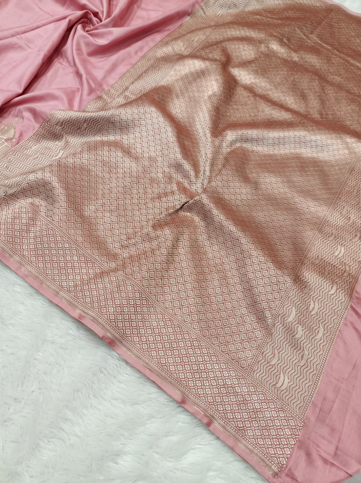 Baby Pink Shade Handwoven Kataan Mashru Silk Banaras Ghat Saree