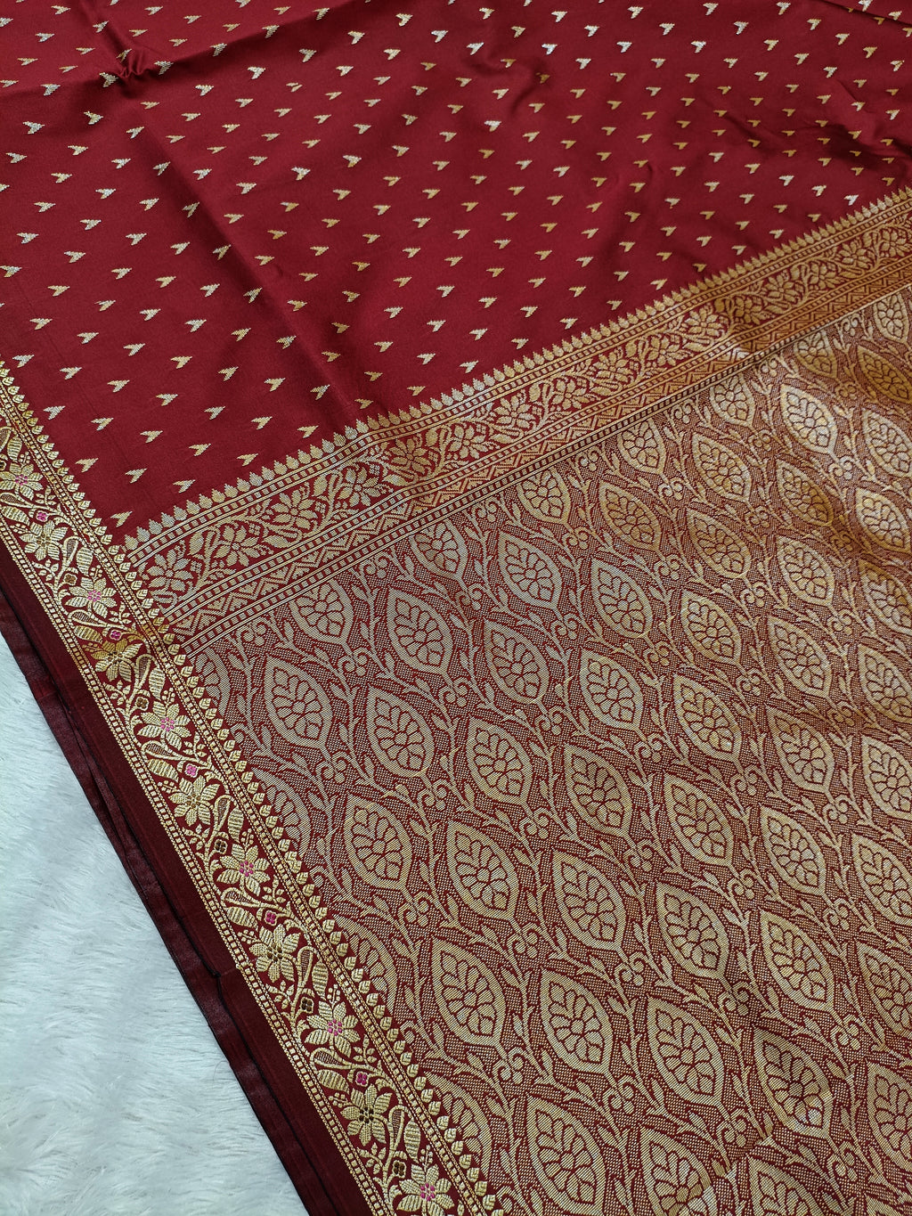 Wine Red Shade Reshmi Banarasi Silk Saree