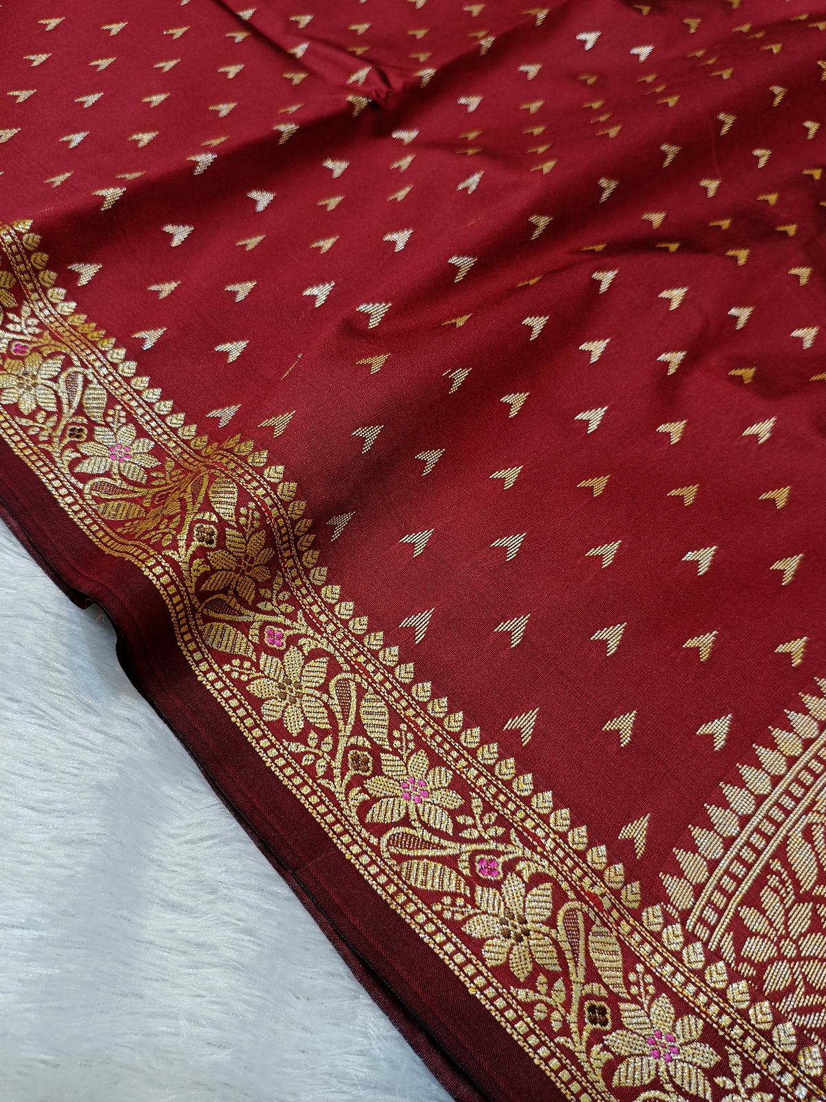 Wine Red Shade Reshmi Banarasi Silk Saree