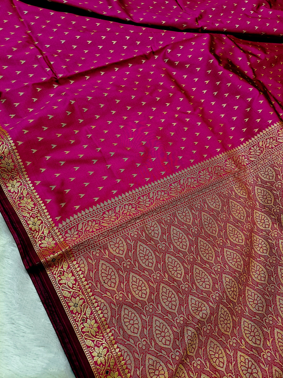 Rani Pink Shade Reshmi Banarasi Silk Saree