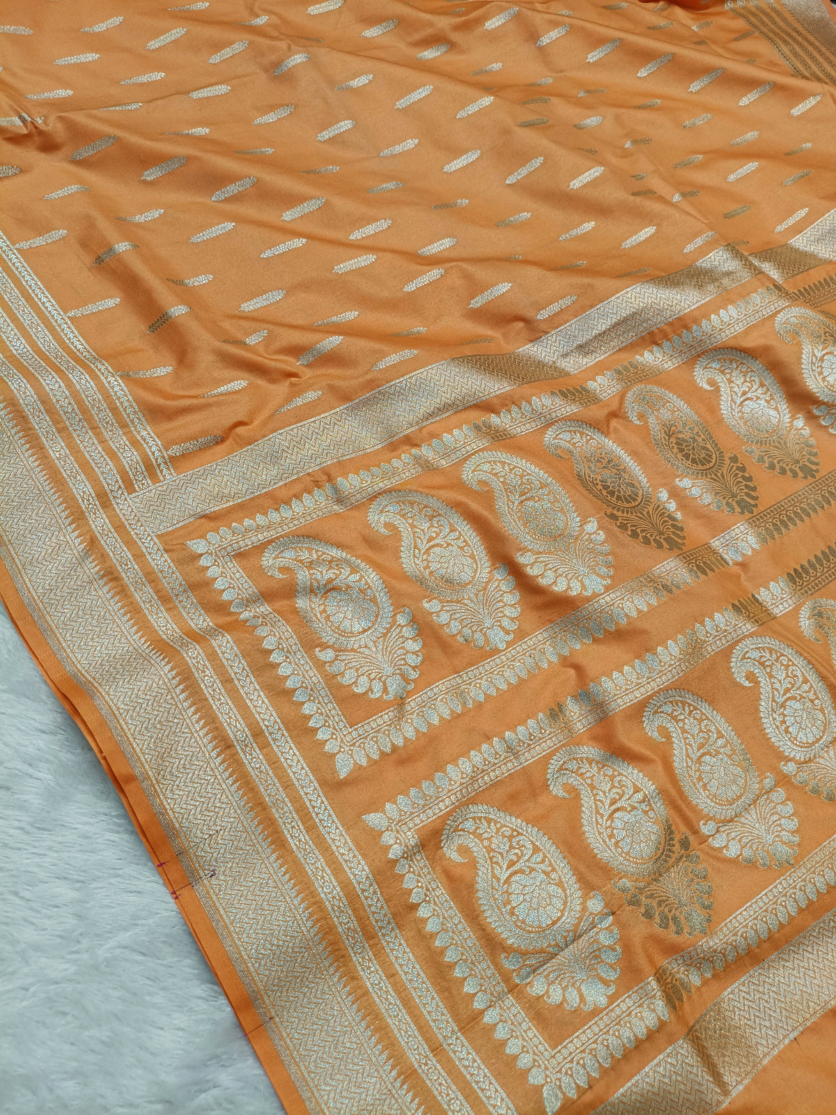 Peach Orange Shade Handwoven Kataan Silk Banarasi