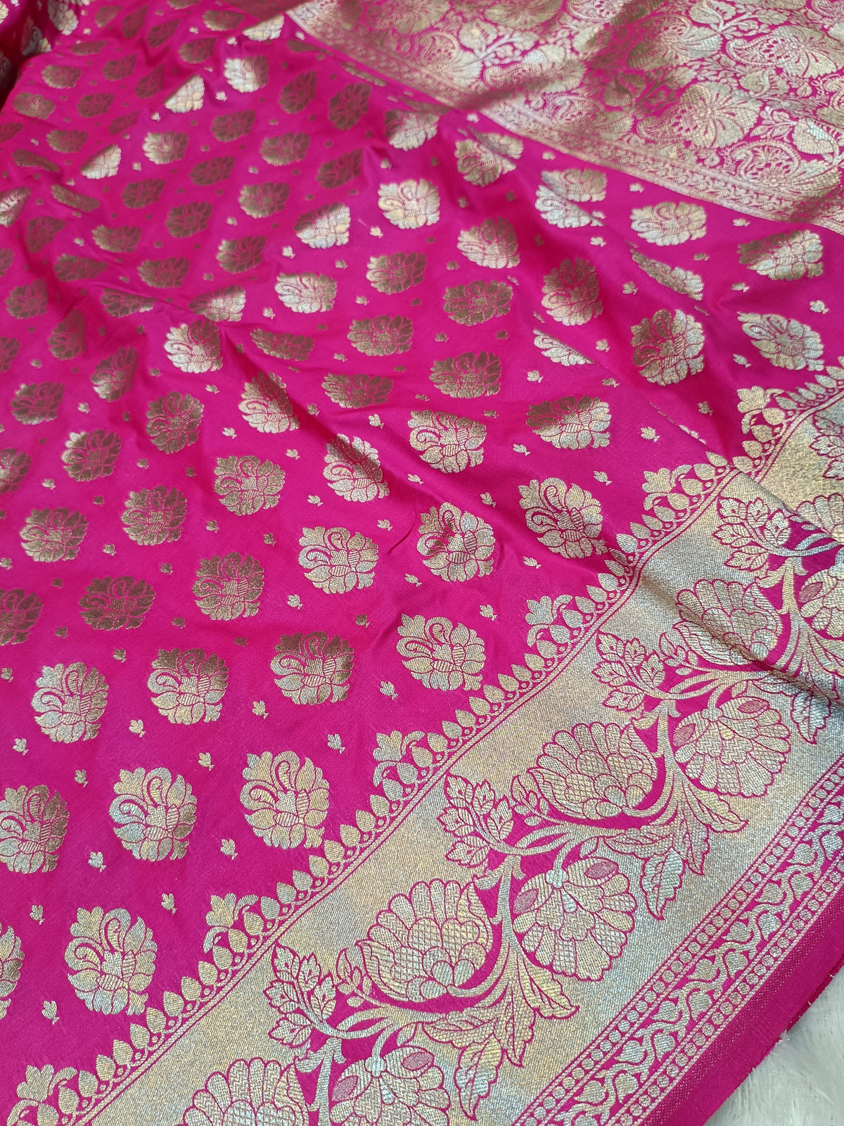 Rani Pink Shade Handwoven Paper Kataan Silk Banarasi