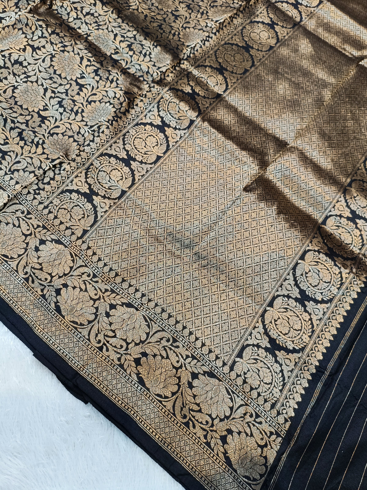 Black Shade Handwoven High Percentage Zari Kataan Silk Brocade Banarasi