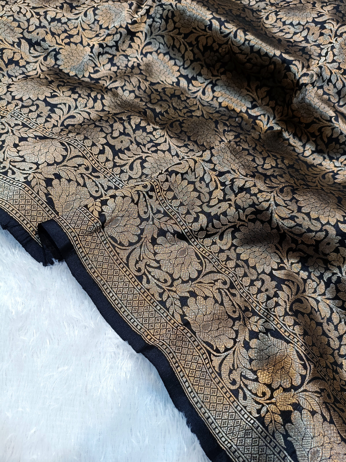 Black Shade Handwoven High Percentage Zari Kataan Silk Brocade Banarasi