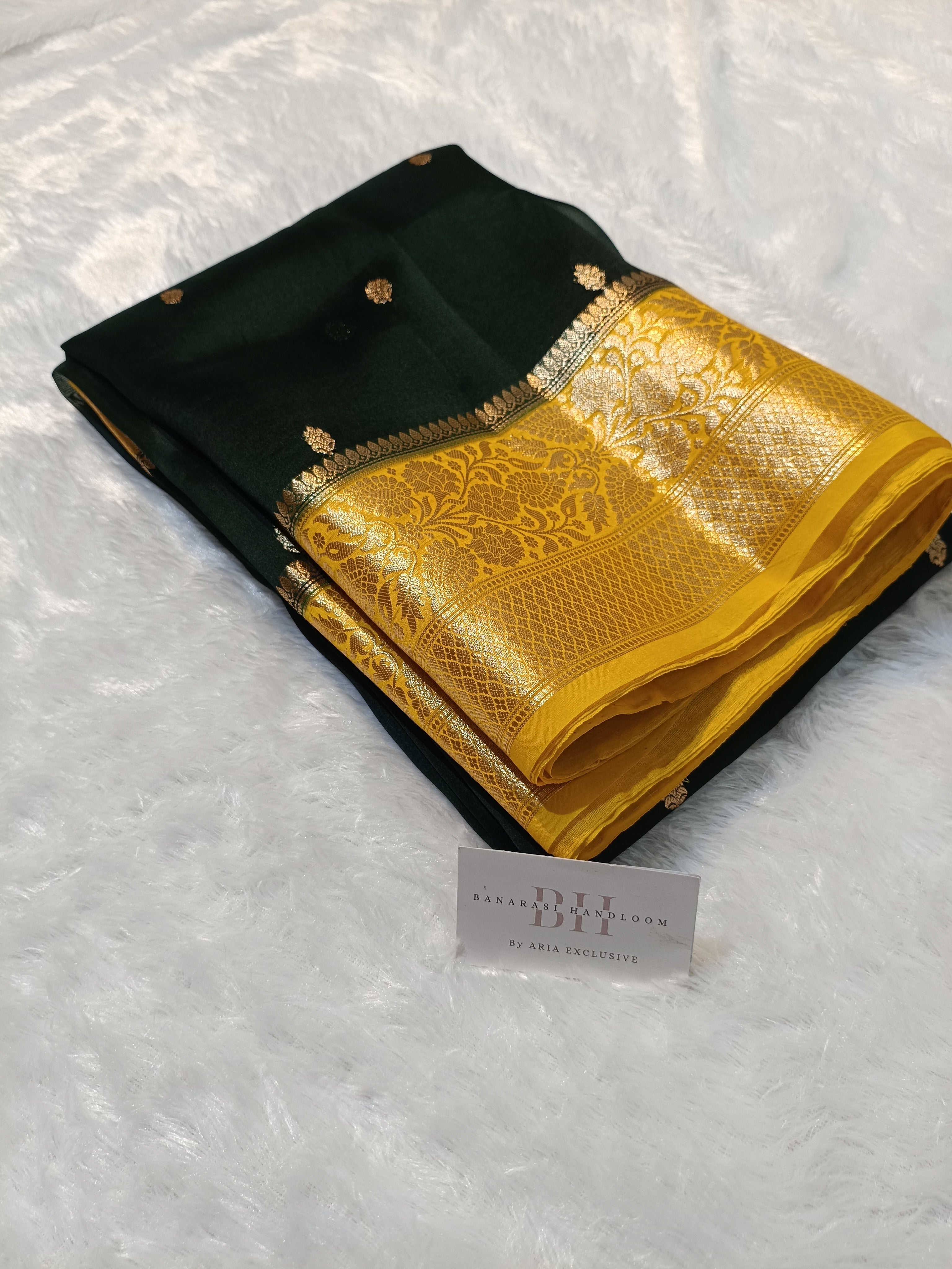 Pure Kora Organza Silk Banarasi Saree with Contrast Floral Border