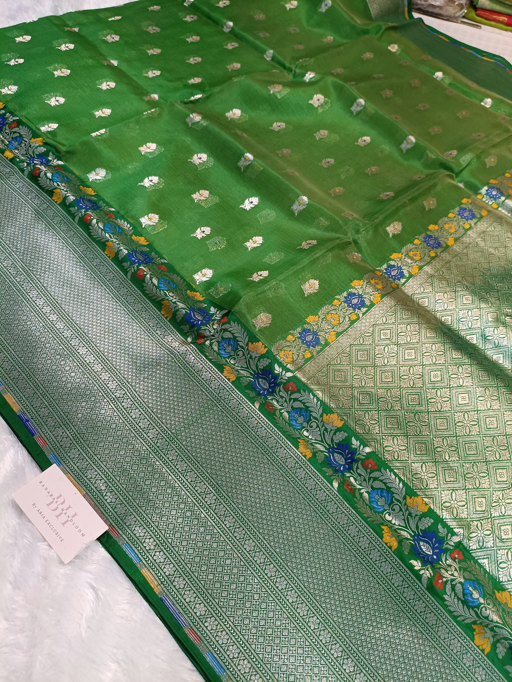 Pure Kora Organza Silk Banarasi Saree with Contrast Floral Border