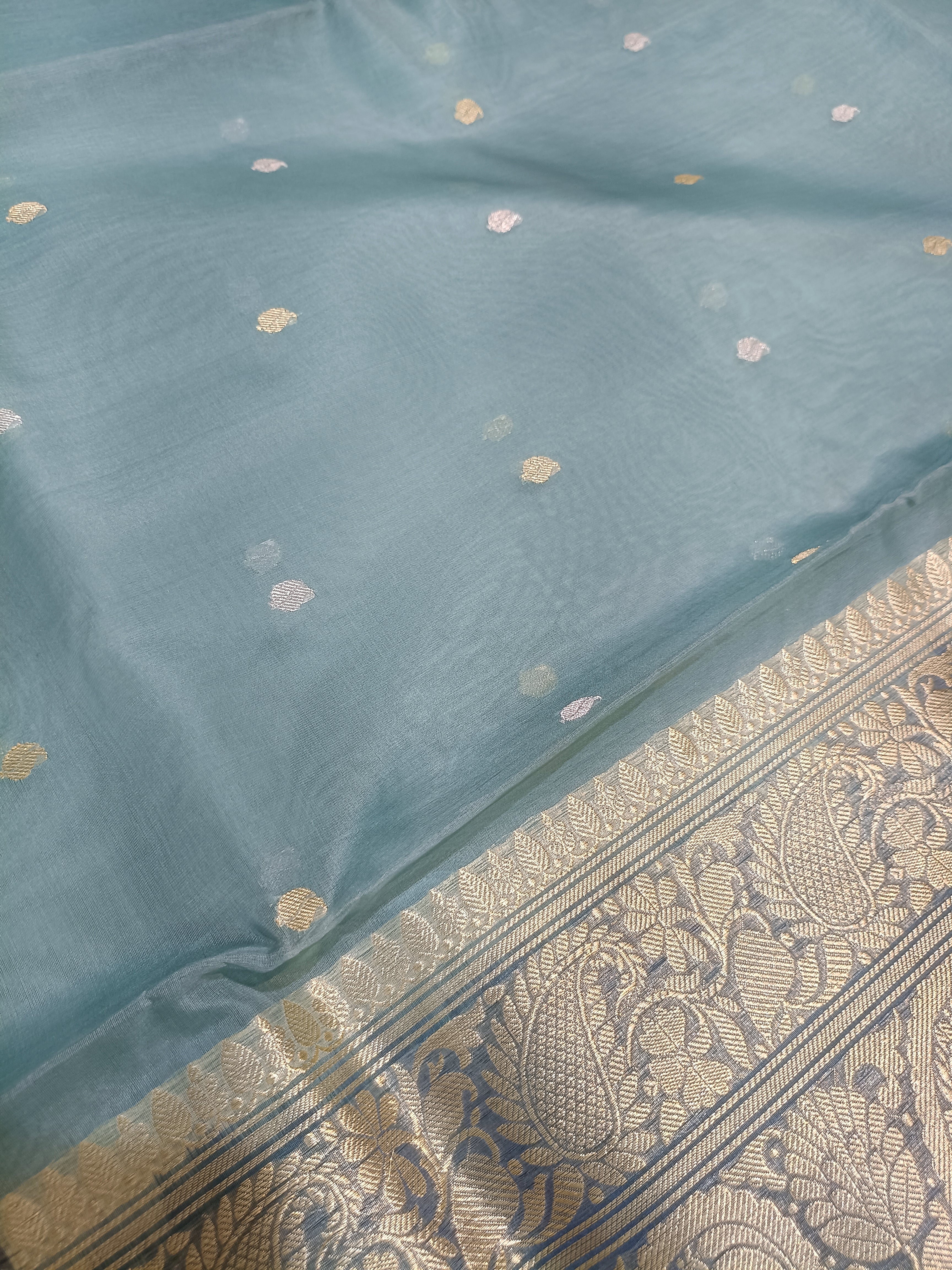 Pure Kora Organza Silk Banarasi Saree with Contrast Floral Border