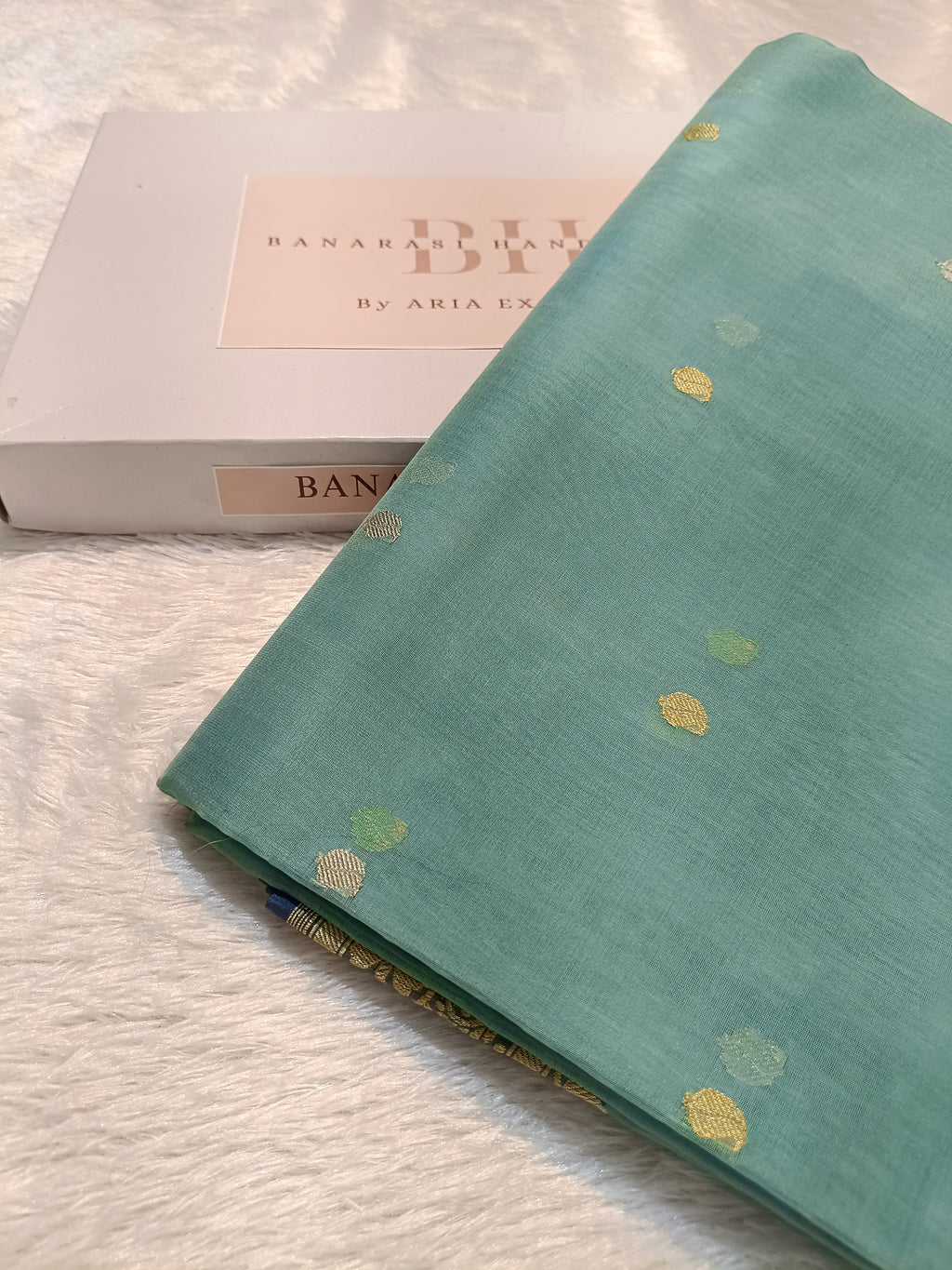 Pure Kora Organza Silk Banarasi Saree with Contrast Floral Border