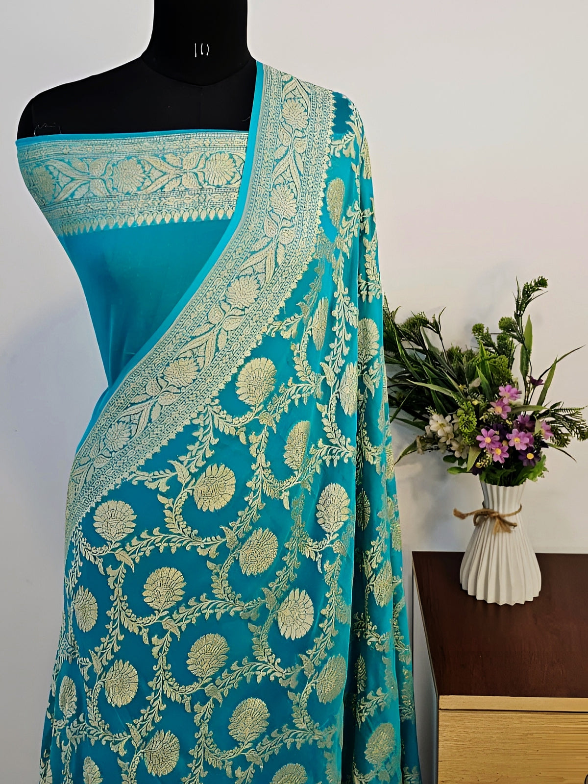Firozi Blue Shade Handwoven Water Zari Khaddi Chiffon Georgette Saree