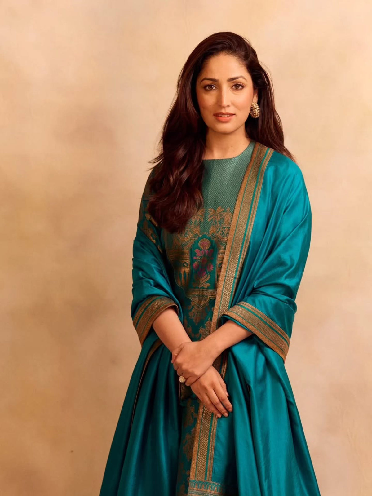 (Pre-Order) Yami Gautam Ma'am Inspired Handwoven Paper Kataan Silk Co-ord Set